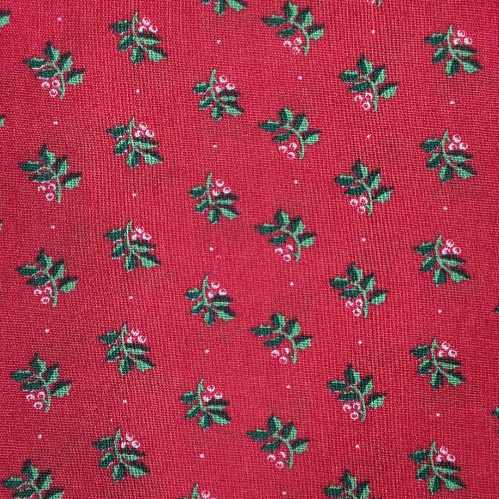 Cotton Fabric Red Holly Berry Christmas Print 44in x 1.5yd